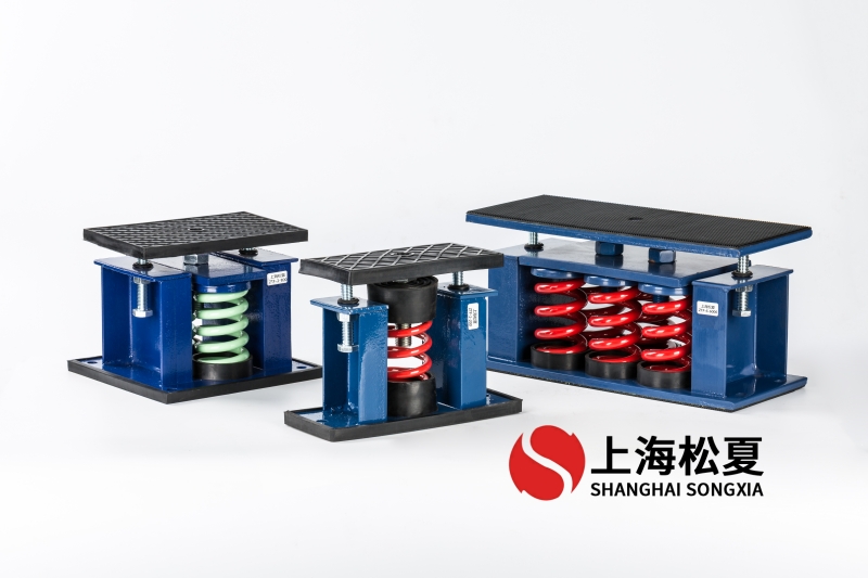 大型工業型冷卻塔安裝ZTF彈簧減振器.jpg